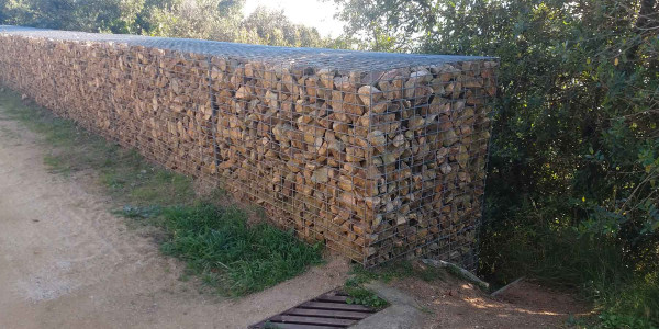 Estructuras geotécnicas Muros de gaviones en el Baix Ebre